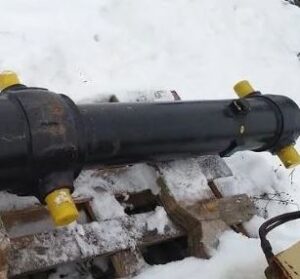 Цилиндры гидравлические для автомобиля-самосвала МоАЗ