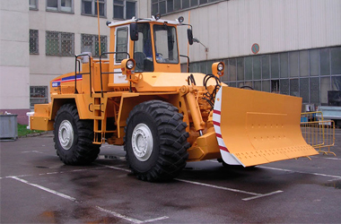 Запчасти на автобульдозер специальный карьерный МоАЗ-40489 (40486)